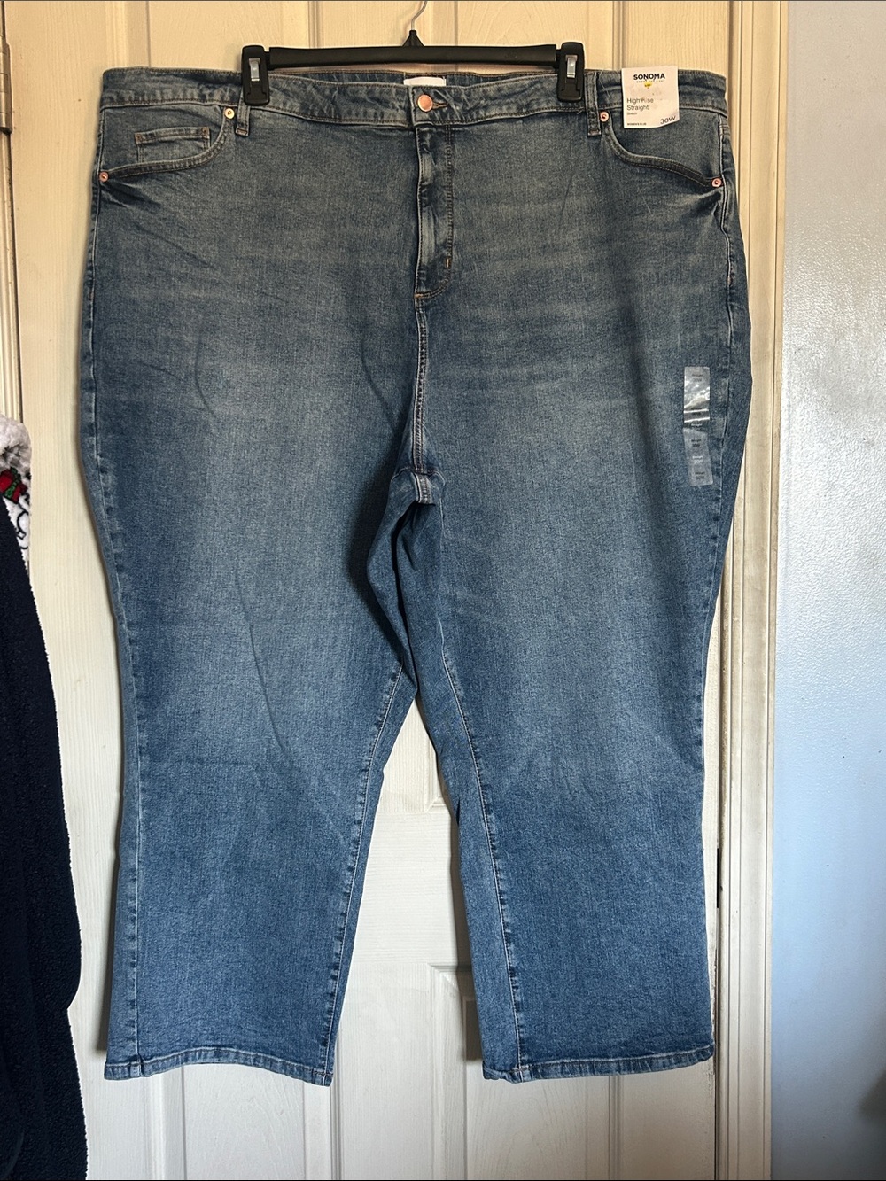 NWT Sonoma medium wash high rise straight leg jeans size 30W